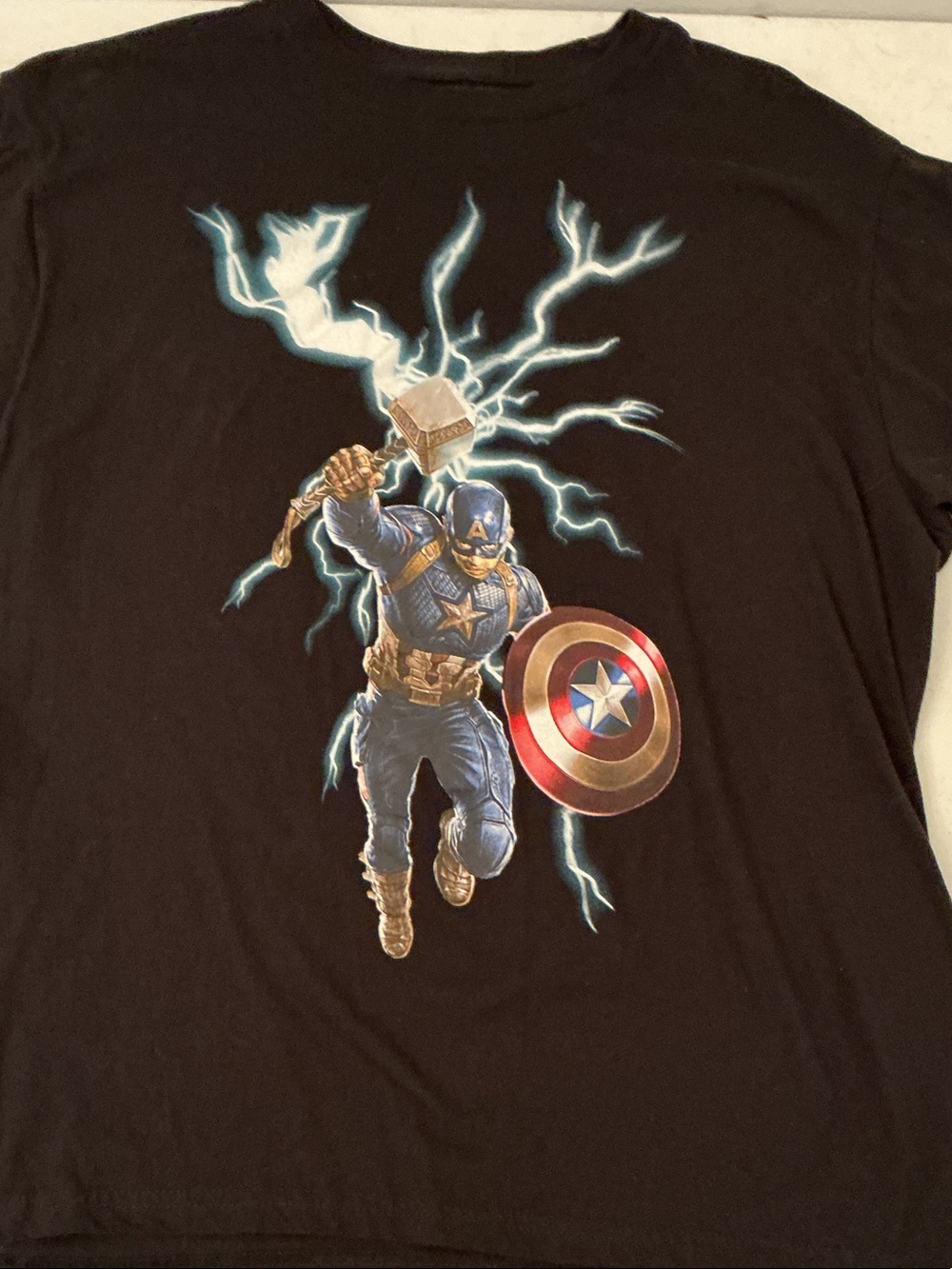 Marvel Captain America and Mjolnir Graphic Tee - Black, Blue, Red